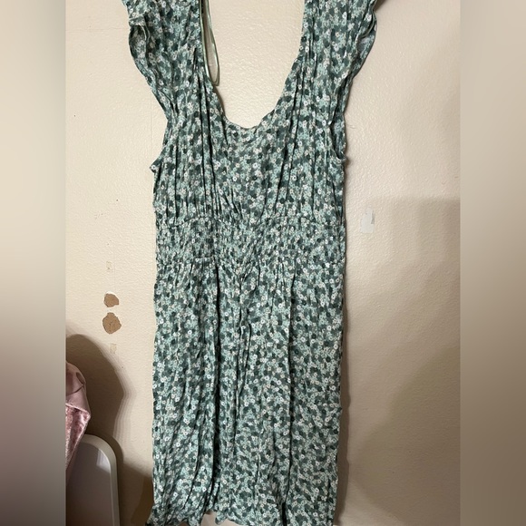 Cotton on dress - Picture 2 of 3